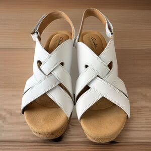 Clarks Collection Womens White Leather Cork Wedge Sandals Size 10